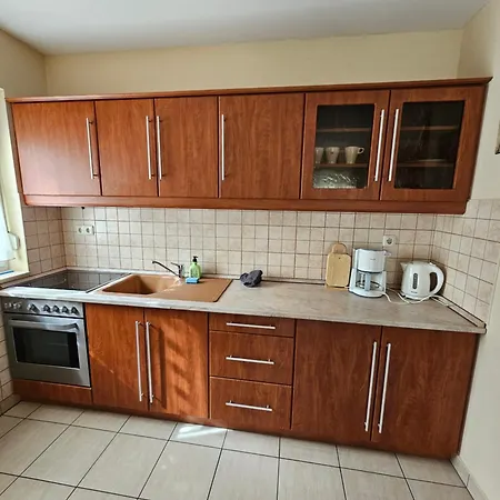 Easy Apartmanhaz Appartement