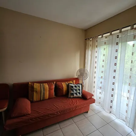 Апартаменты Easy Apartmanhaz *
