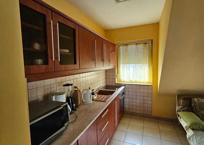 Easy Apartmanhaz Appartement *