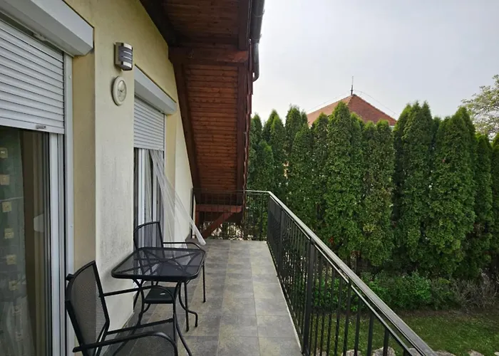 Appartement Easy Apartmanhaz