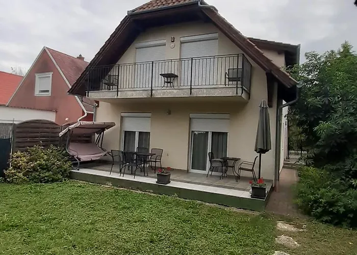 Easy Apartamento Keszthely